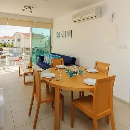 Oceanview Luxury 122 Апартаменты